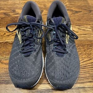 Blue/Gray Brooks Glycerin 17 - Great Used Condition